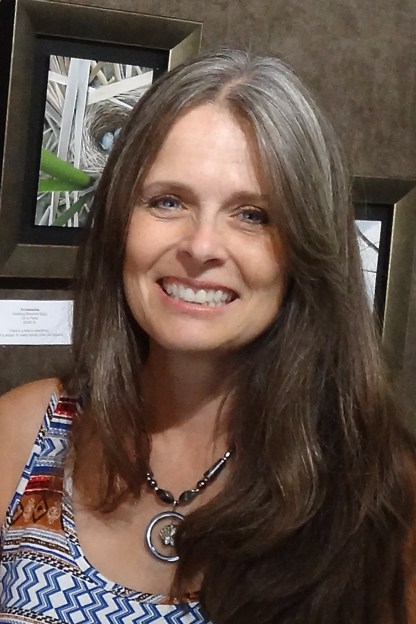 Artist Photo - Kelly Dodge