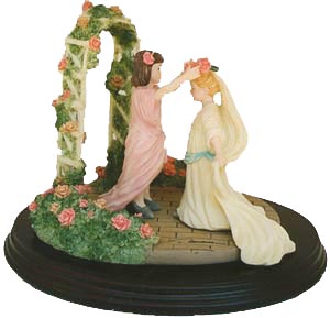 Garden Wedding - Figurine - Trisha Romance